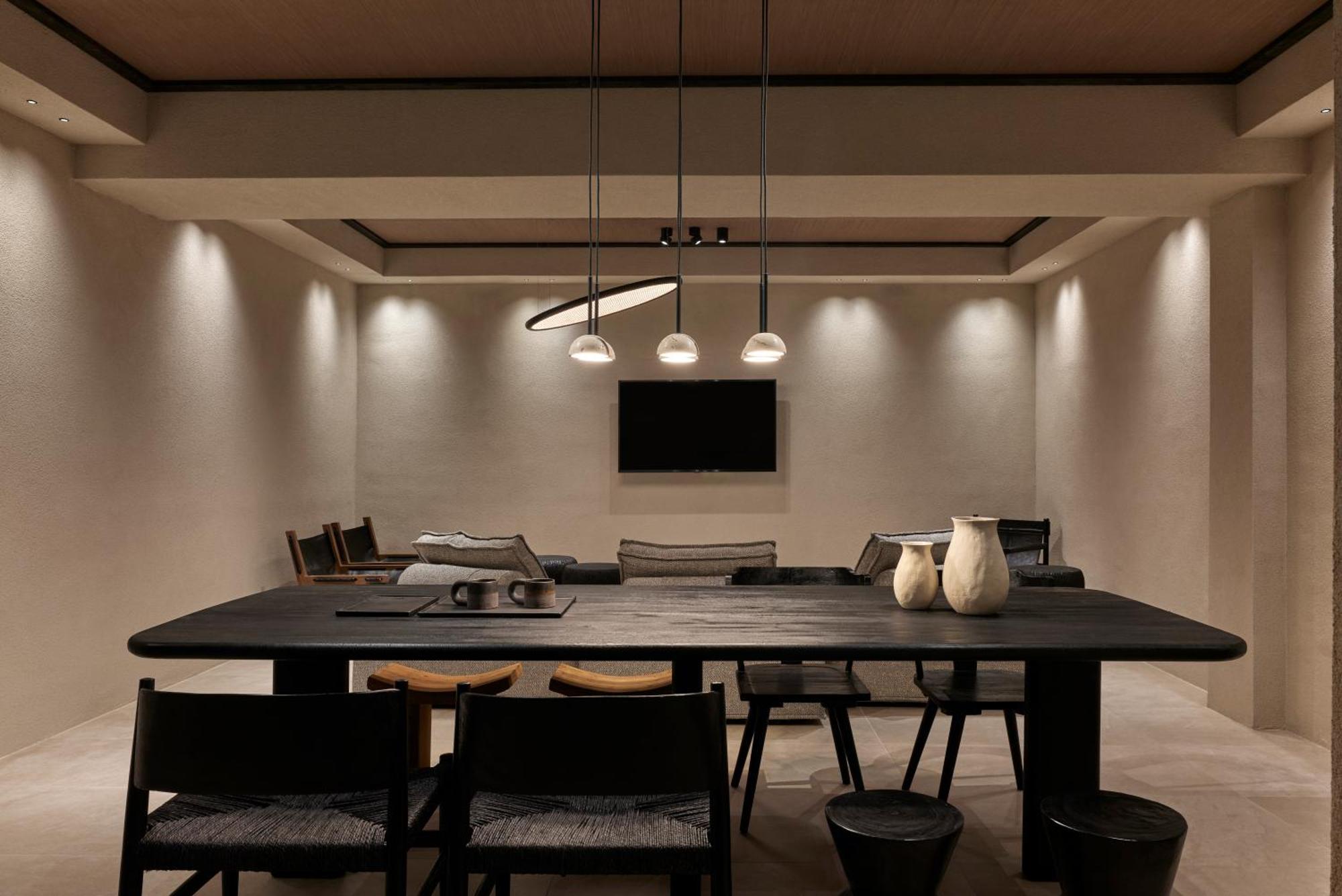 Alaso Design Suites Fira  Bagian luar foto